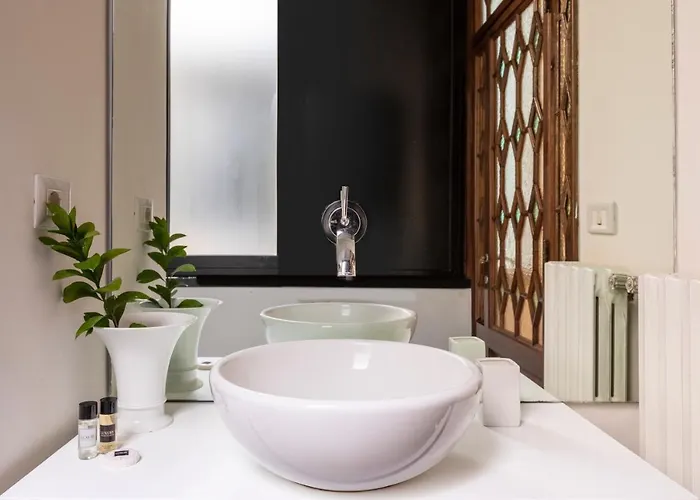 Deza Nazionale Joy E Living Daire Roma